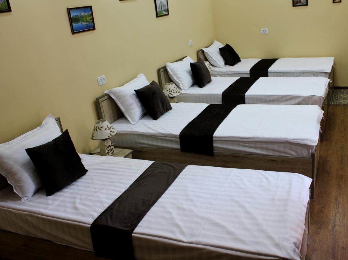 טשקנט Zafaron Hotel מראה חיצוני תמונה